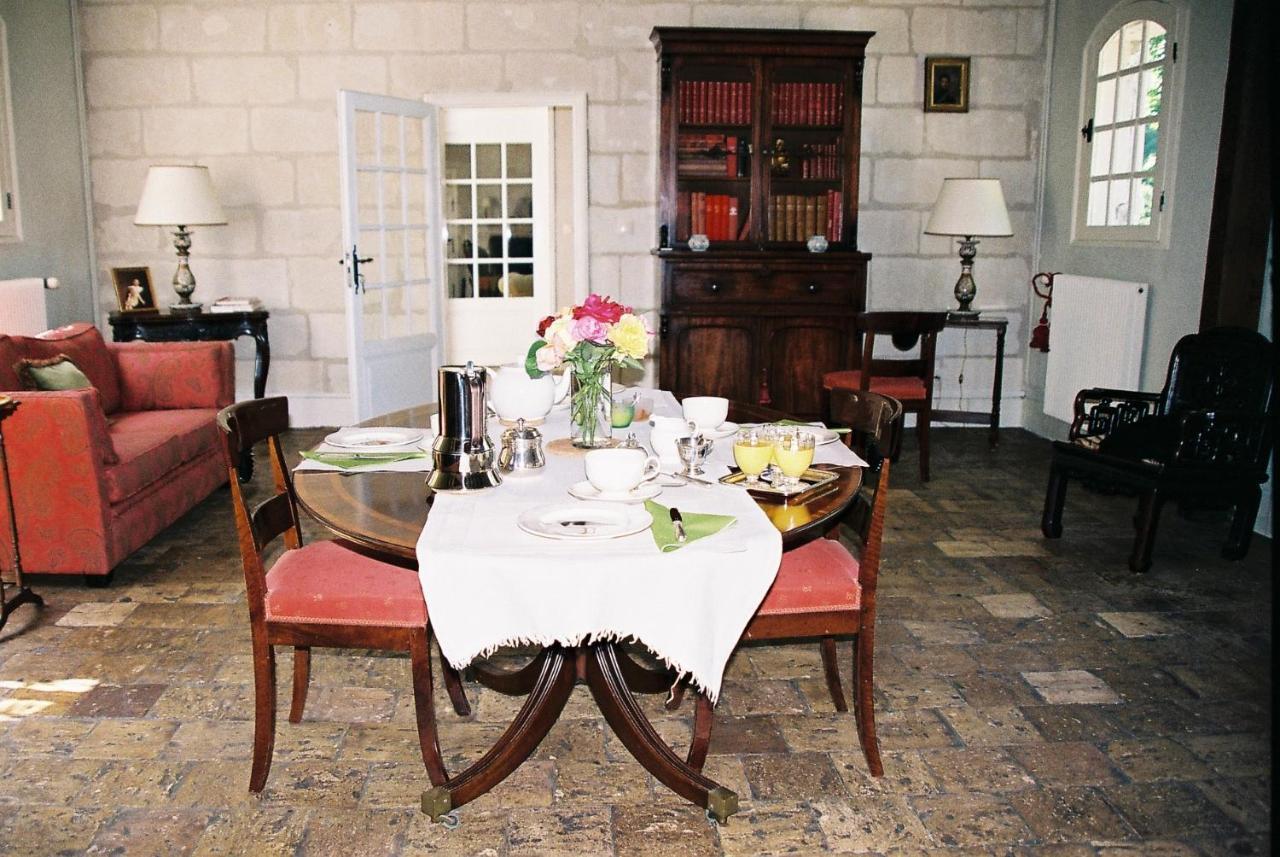 Le Pavillon De Vallet Bed & Breakfast Athée-sur-Cher Eksteriør bilde