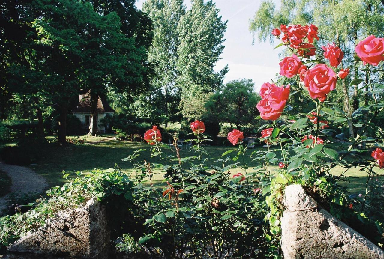 Le Pavillon De Vallet Bed & Breakfast Athée-sur-Cher Eksteriør bilde