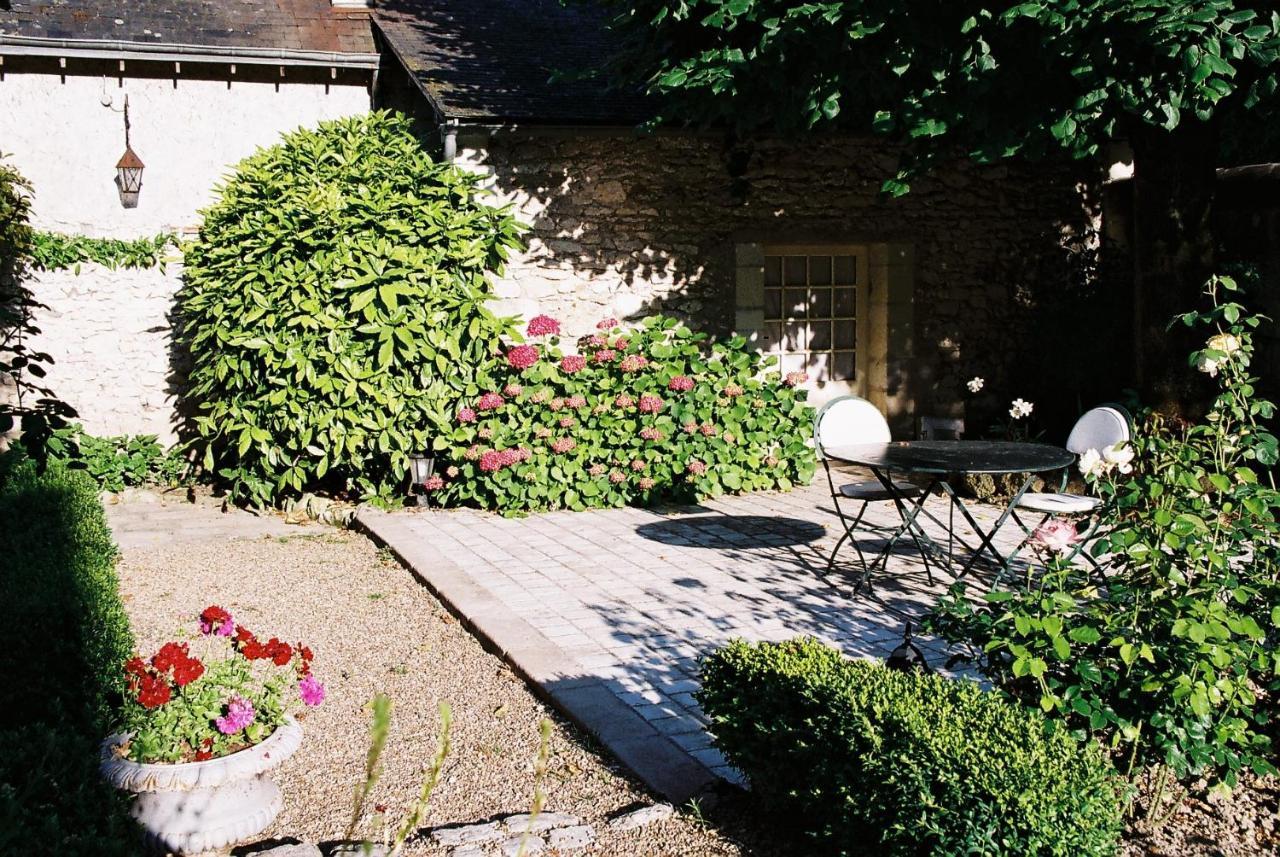 Le Pavillon De Vallet Bed & Breakfast Athée-sur-Cher Eksteriør bilde